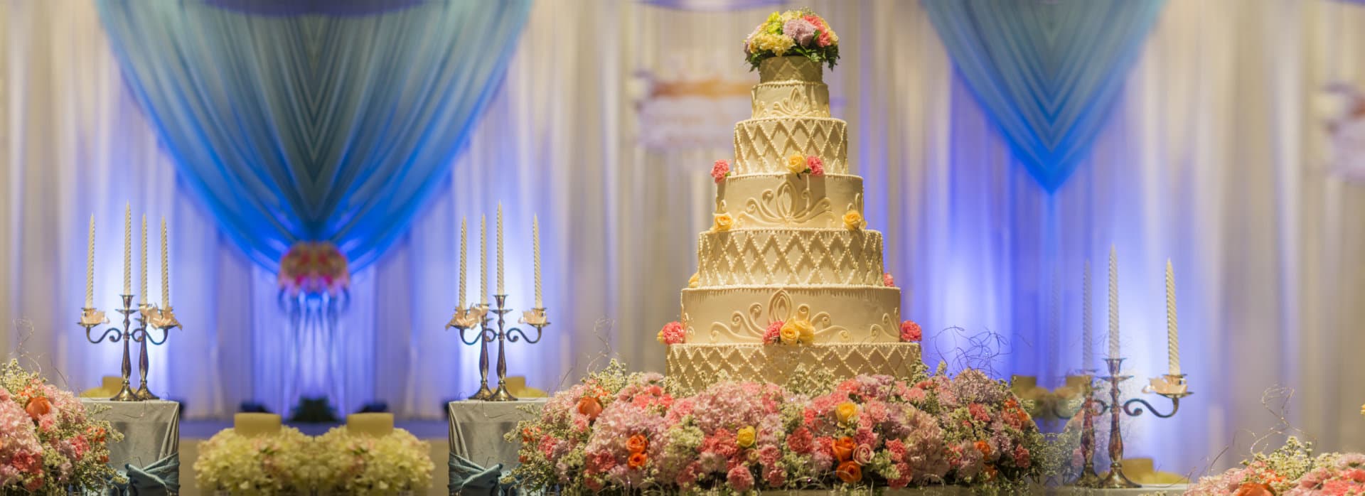 a big wedding cake